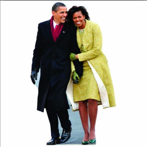 MICHELLE AND BARACK OBAMA LAUGHING LIFE SIZE CARDBOARD CUTOUT